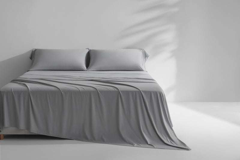 Best Cooling Sheets for Hot Flashes, Night Sweats & Menopause