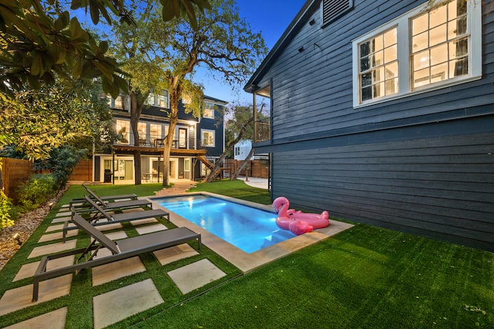 Historic Estate | Sleeps 20…