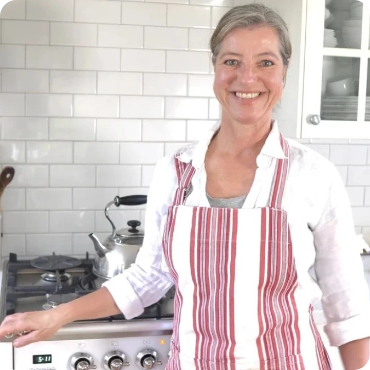 Anja Eckert with the Evercool® Comforter